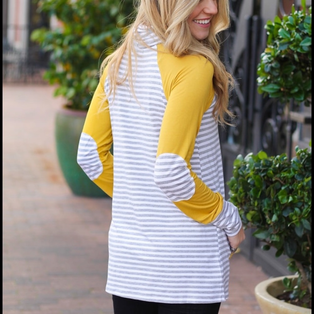 ❗️Last 1! M striped top with thumbholes - Picture 4 of 6